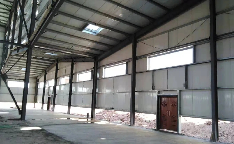   Angola Prefabricated Steel Workshop and Warehouse