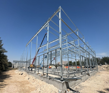 Steel Structure Warehouse Building Install in Qatar