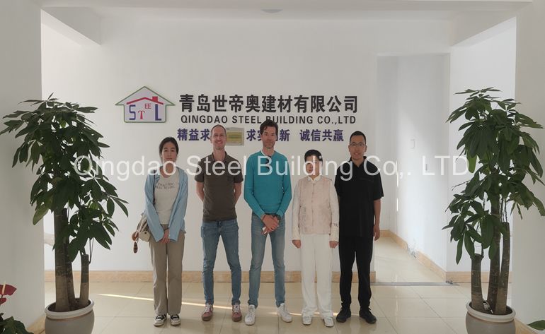   Our client visit factory!So happy and welcome!!!