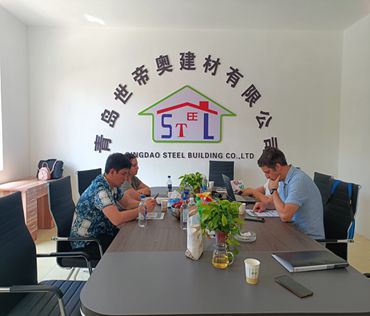Our client visit factory! So happy and welcome!!!