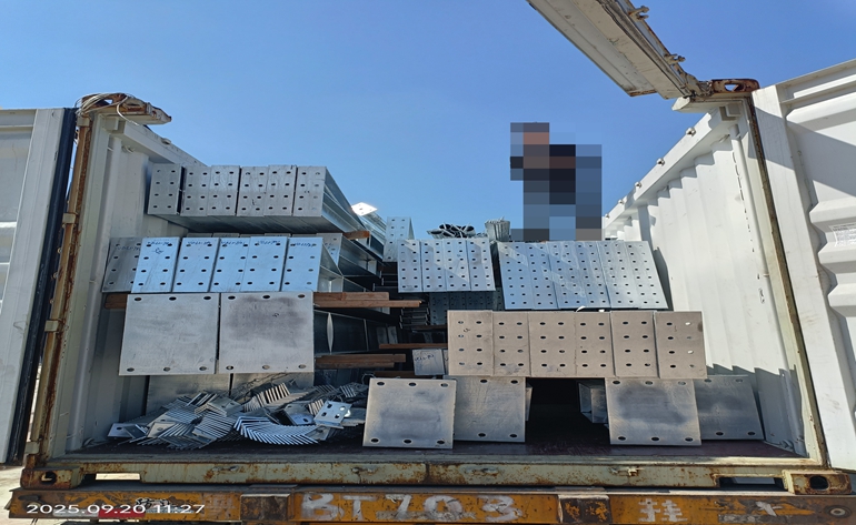   Steel Structure Packaging and Transportation