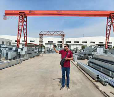 Our client visit factory for steel prefabricated structure building project!