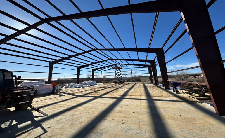   The Application and Development Prospects of Steel Structures in Major Projects